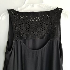 BLACK SWAN Top with  Leather Cutout in Back Sz M